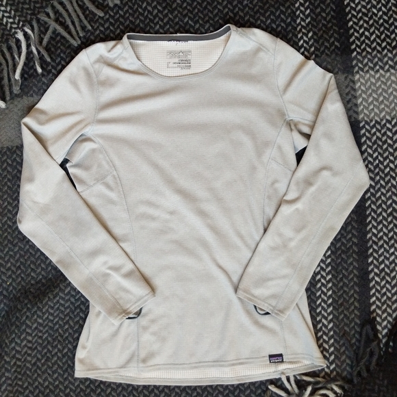 Patagonia Capilene Midweight Base Layer Crew - Picture 3 of 8